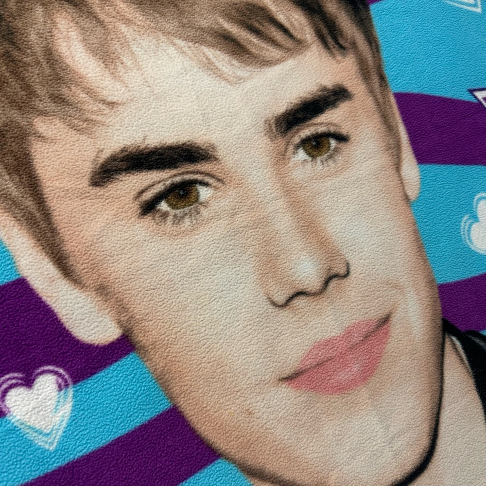 2011 Justin Bieber Bravado Soft Large Throw Blanket Purple Blue Hearts & Stars - Picture 11 of 12